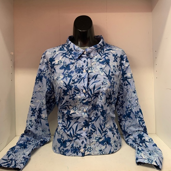 Blouse - Picture 2 of 5